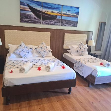Georgina'S Cottage Beau Vallon  Bagian luar foto