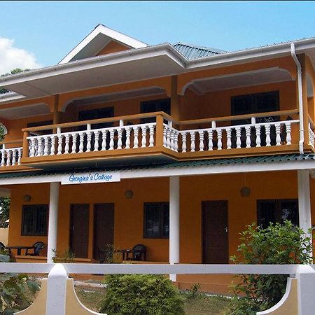 Georgina'S Cottage Beau Vallon  Bagian luar foto